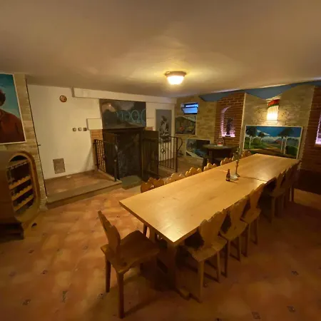 Vinny Sklipek U Novaku Vrbovec
